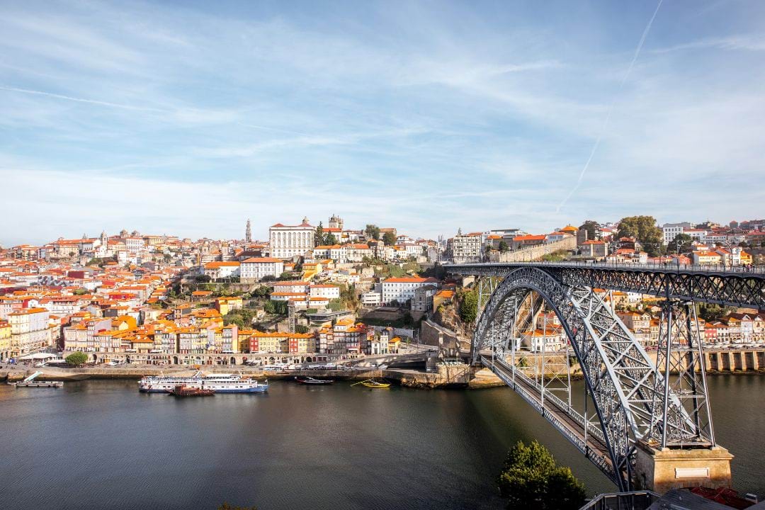 lisbon-imposes-2-tourist-tax-on-cruise-ship-operators-starting-january-2024