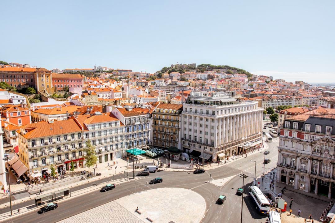 portugal-begins-investigation-on-golden-visa-funds-with-guaranteed-buyback.jpg