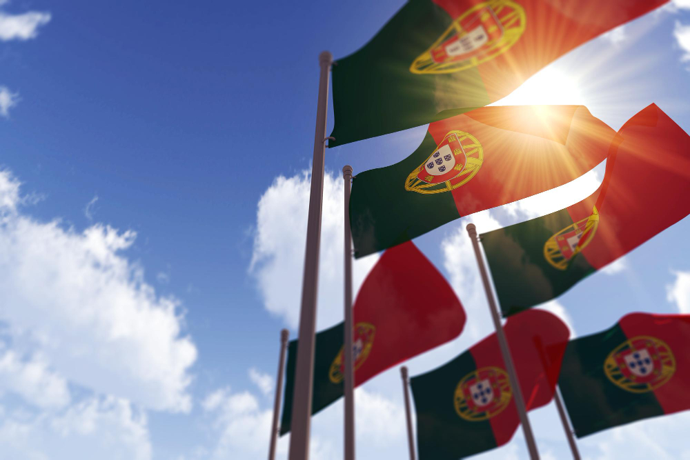 portugal-introduces-new-platform-to-simplify-immigration-regularization-for-workers.jpg